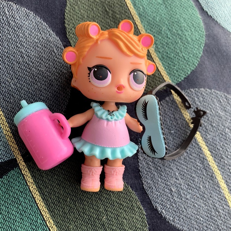 lol doll with curlers